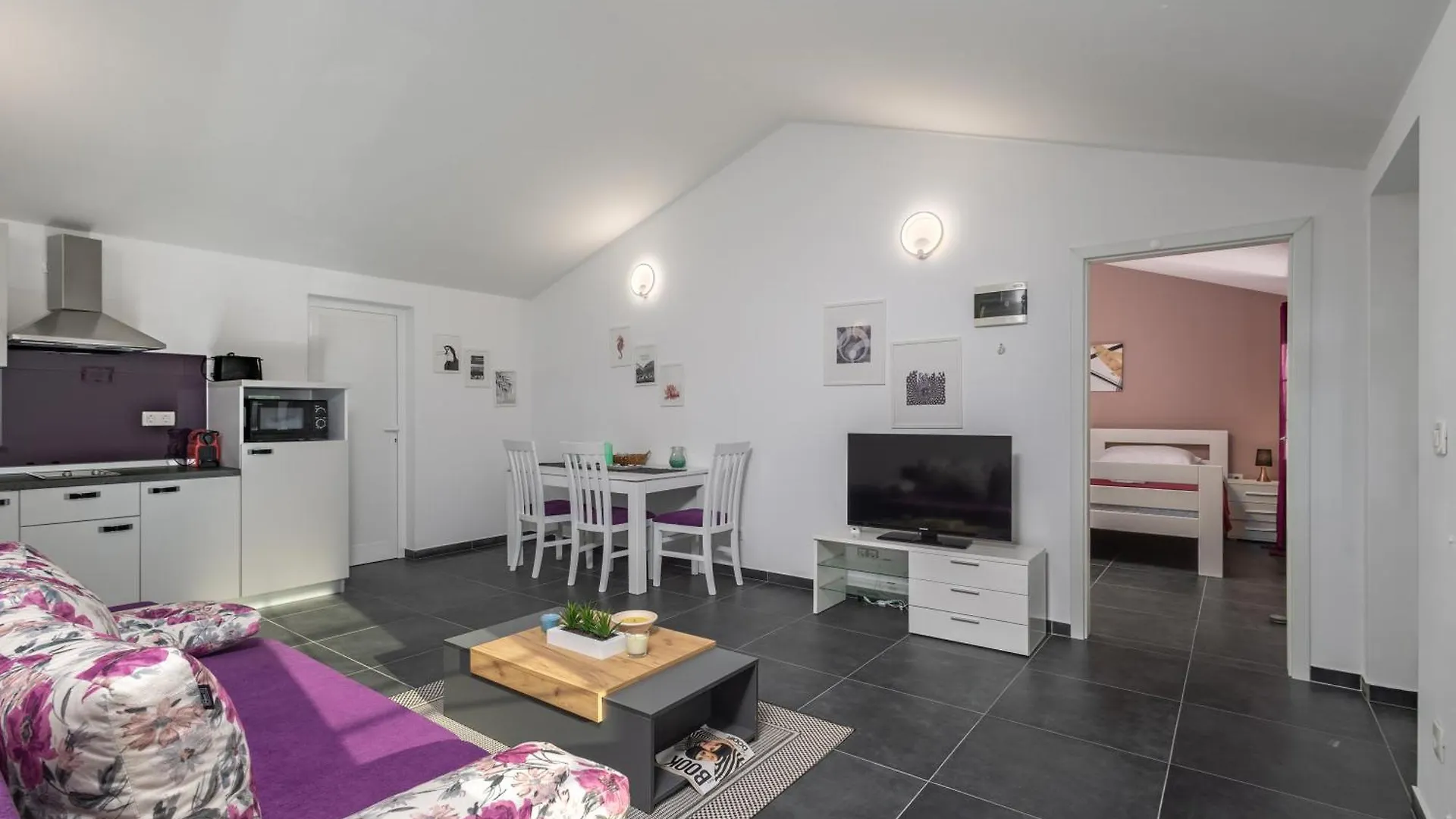 Countryside Apartments Pius Labin