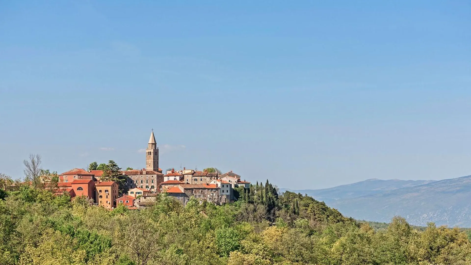 Countryside Apartments Pius Labin